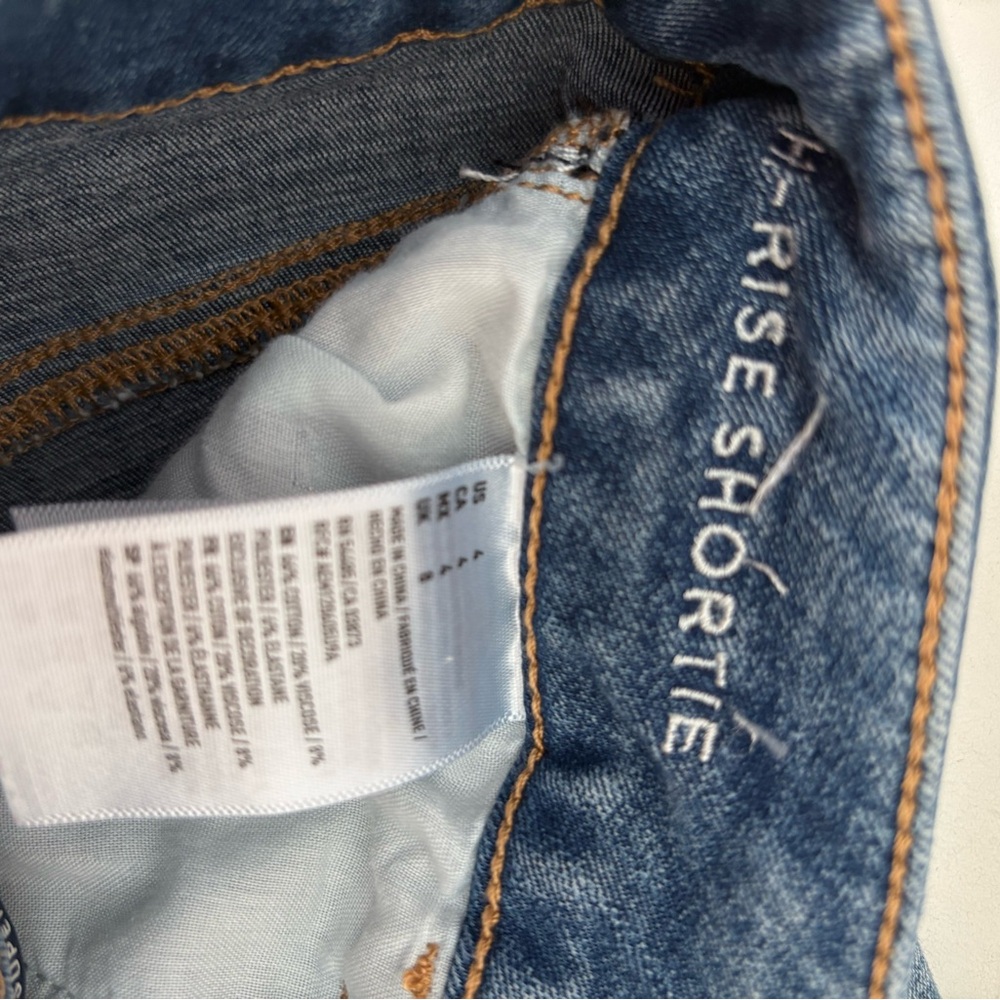 American Eagle Women’s Distressed Denim High Rise Shortie Shorts Size 4 - Picture 6 of 7